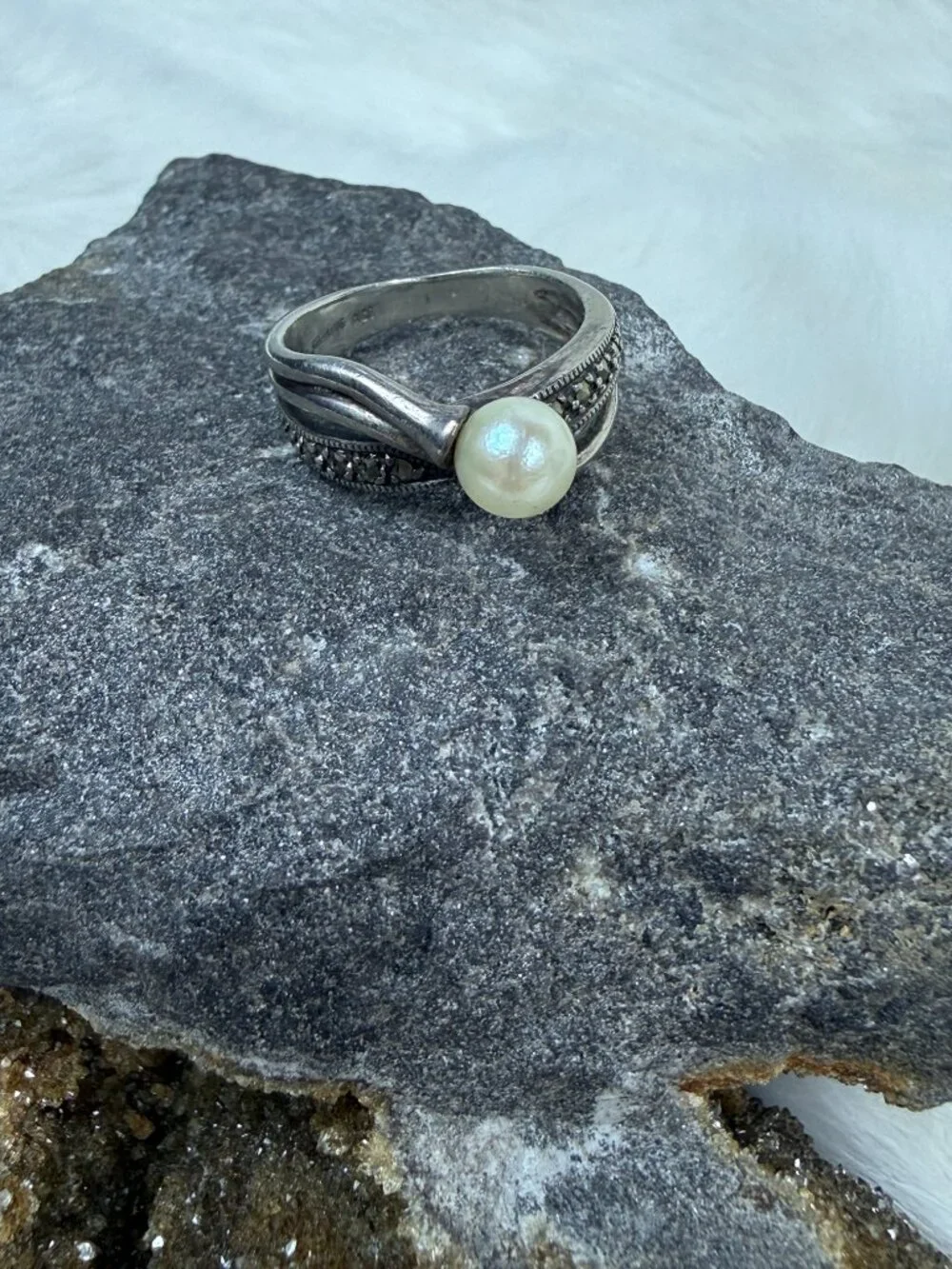 Sterling Silver Marcasite & Faux Pearl Ring Size 6.5